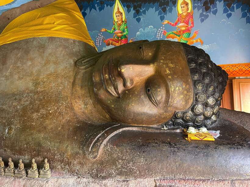 Siem Reap: Kulen Waterfall and Banteay Srei Exploration - Lunch is simple, local, and separate