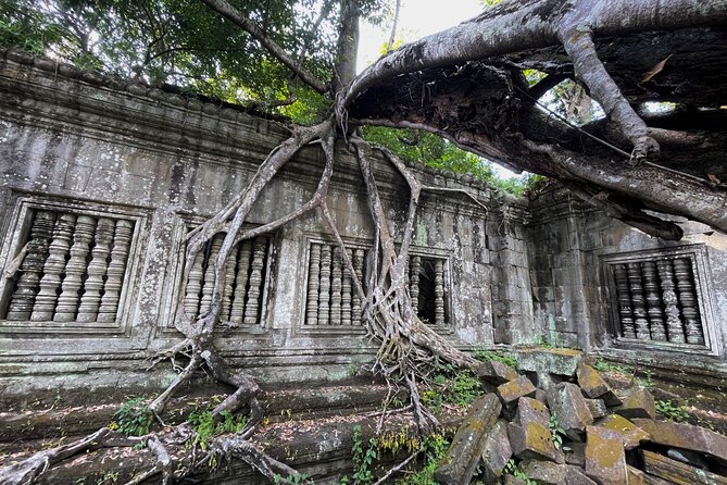 Siem Reap: Kulen Waterfall, Banteay Srei, and Beng Mealea Tour - Preah Ang Thom and the sacred mountain of Phnom Kulen