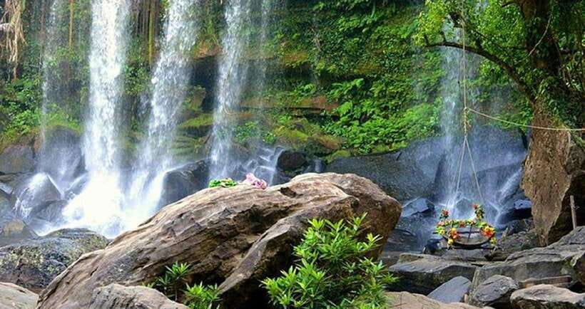 Siem Reap: Kulen Waterfall by Private Tour - The hilltop Buddha and more than 30 temple ruins