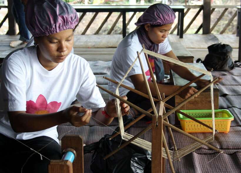 Siem Reap Lotus Silk Farm Discovery tour & Lake experience - My verdict: book it for the boat and the story