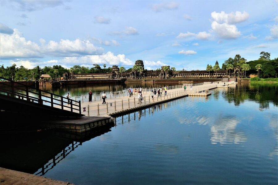 Siem Reap: Personalized Angkor Wat Sunrise/Set by TukTuk/Car - What the $59 price really covers