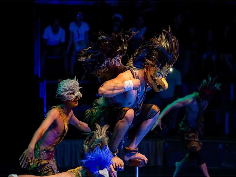Siem Reap: Phare, Cambodian Circus with Tuk-Tuk Transfers - Who will get the most from this evening