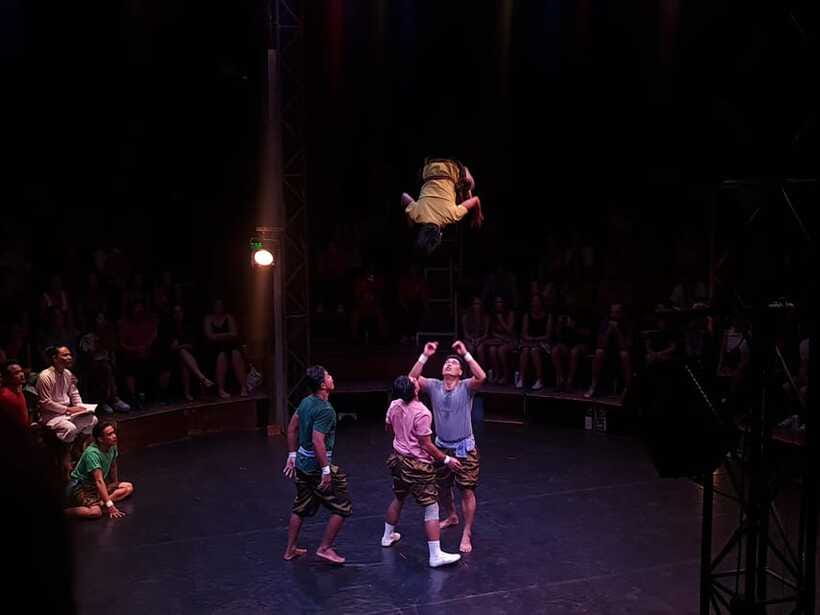 Siem Reap: Phare Circus Ticket with Tuk Tuk Transfer - FAQ