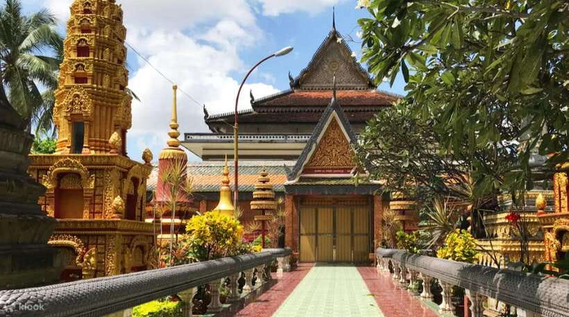 Siem Reap Private Car Charter with English Speaking Driver - Custom stops beyond the usual temple circuit