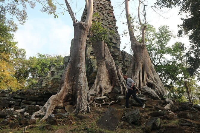 Siem Reap: Private Custom Angkor Wat Tour with Local Guide - Angkor Wat: three hours with the great monument