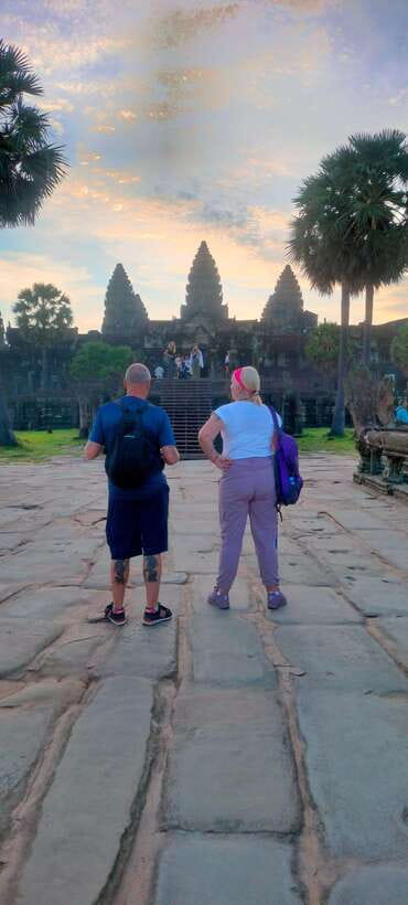 Siem Reap Private Tour: Angkor Wat Sunrise And Banteay Srei - Key points to know before booking