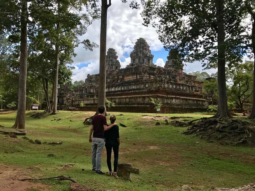 Siem Reap: Private Tour of Angkor Complex - Transport, drinks, and the practical comforts