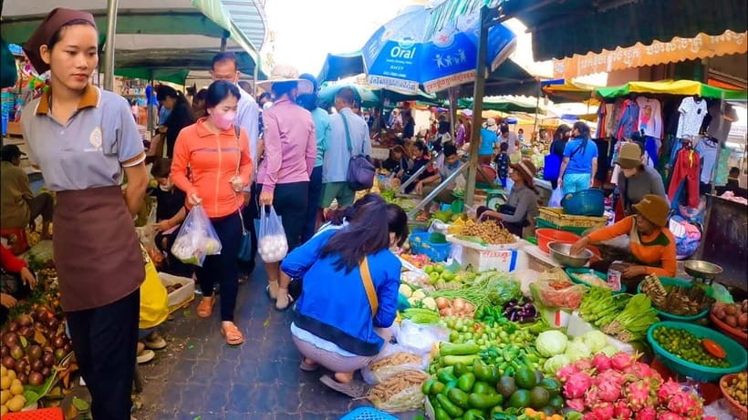 Siem Reap Street Foods Tour by Tuk Tuk with Personal Guide - Food choices, cleanliness, and comfort