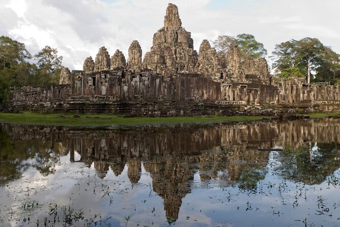 Siem Reap Sunrise Private Tour - Banteay Kdei closes the temple circuit