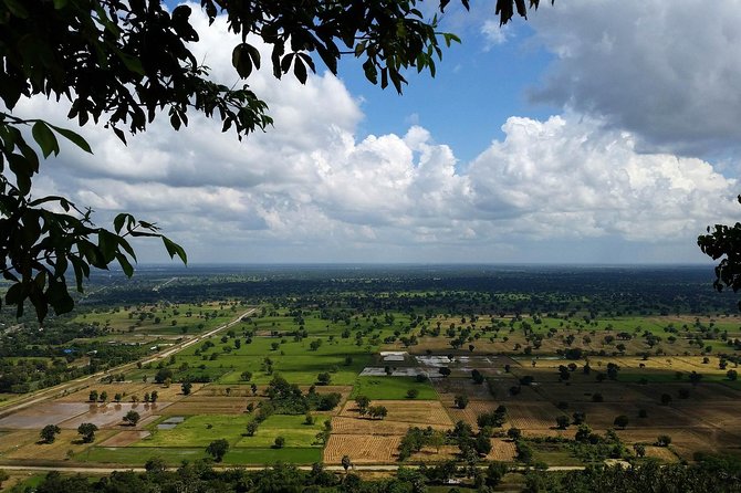 Siem Reap to Battambang Private Guided Tour (Day Trip) - A cool start from Siem Reap