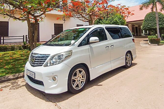 Siem Reap To Kampot/Kep Private Transfer Mini Van And Car - The food and toilet stop