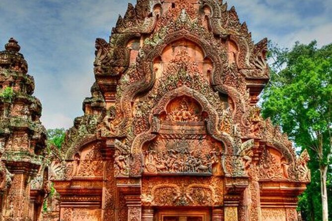 Siem Reap Tour: Angkor Wat Sunrise, Bayon, Ta Prohm, Banteay Srei - What the private vehicle adds in Cambodia’s heat