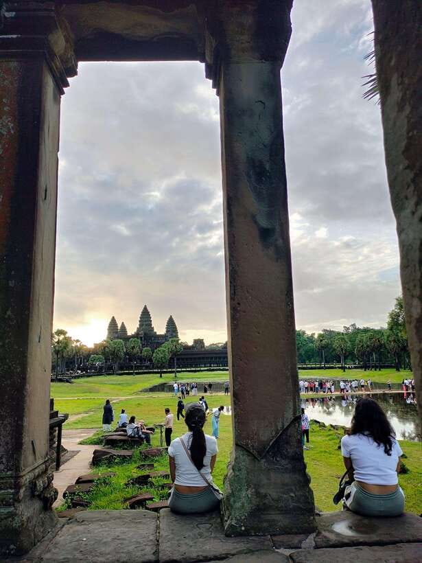 Siem Reap Tour Guide: Angkor Wat Sunrise Tour & Beng Mealea - Ta Prohm, where trees share the ruins
