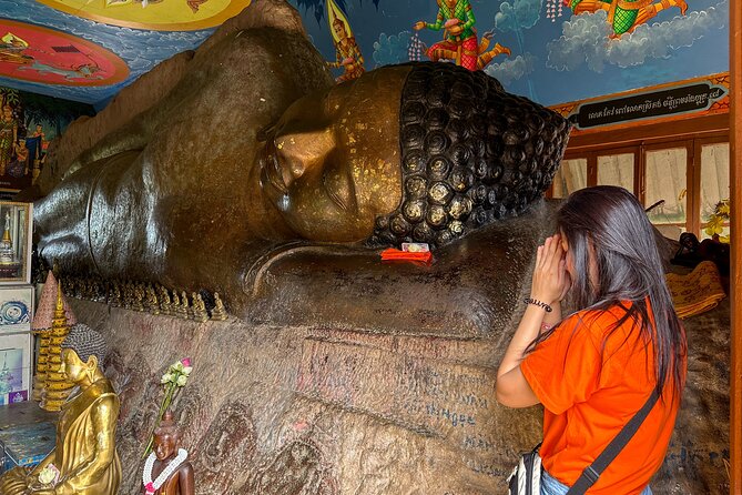 Siem Reap Tourist Attractions 2 Day Angkor Wat Shared Tour - Bayon and Angkor Thom bring the carved faces