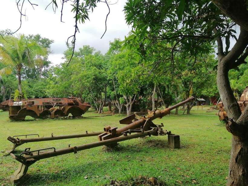 Siem Reap: War Museum included Ticket and Pickup Drop Off - Entering the quiet museum garden