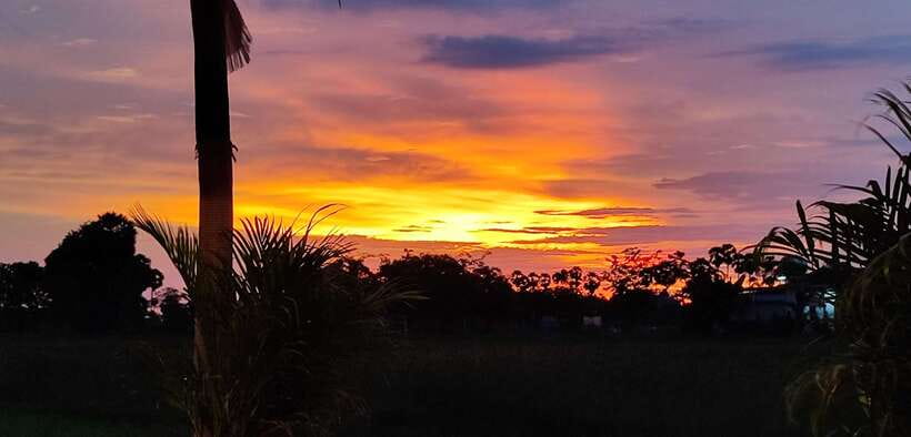 Small Group Countryside Sunset Bike Tours - Phnom Krom, the village view, and sunset picnic