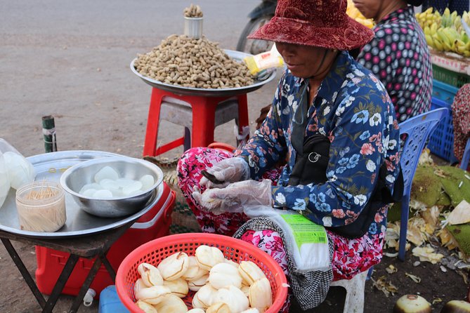 Street Food Tasting Tour including Dinner - Khmer snacks, desserts, and the insect challenge