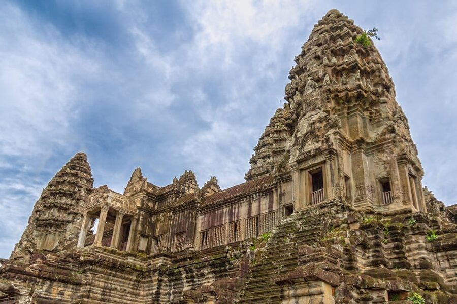 Sunrise at Angkor Wat Temple: 3-Hour Private Tour - Should you book the sunrise tour?
