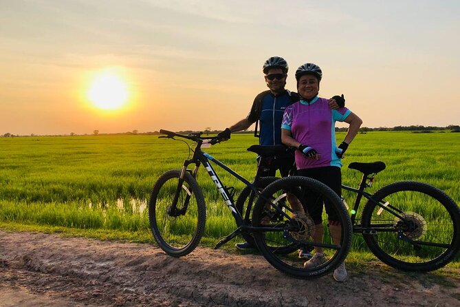 Sunset at Countryside - Key points to know before you ride