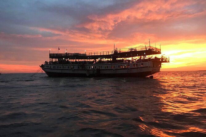 Sunset Dinner and drinks includes a Floating Village cruise tour. - The 3:30 pm pickup from Siem Reap