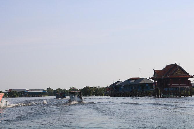 Tonle Sap Lake - Fishing Village & Flooded Forest - The rural road and Rolous Market