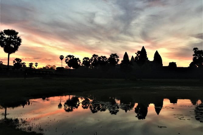 Traditional Khmer Water Blessing by Monk and Lotus Farm Visit - The Royal Residence and Phreah Ang Chek, Phreah Ang Chom