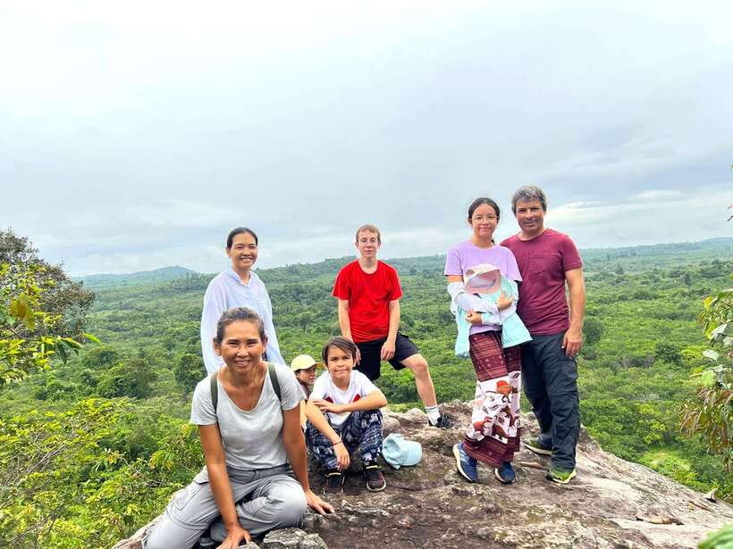 Trekking Tour at Phnom Kulen National Park from Siem Reap - Preah Ang Choub and the first steps uphill