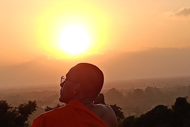 Unveiling 2 Days Private Angkor Wat/Beyond In Sunrise/Sunset Tour - Preah Khan, Neak Pean, Ta Som, and Eastern Mebon
