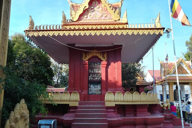 War Museum, Killing Field and Floating village ( Chong Kneas) Tour - The War Museum: Cambodia’s civil war in physical form