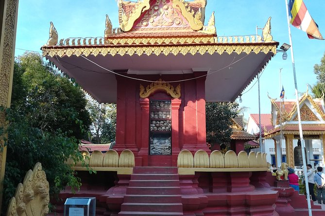 War Museum, Killing Field and Floating Village ( Kampong Phluk) - Kampong Phluk and its tall stilt houses